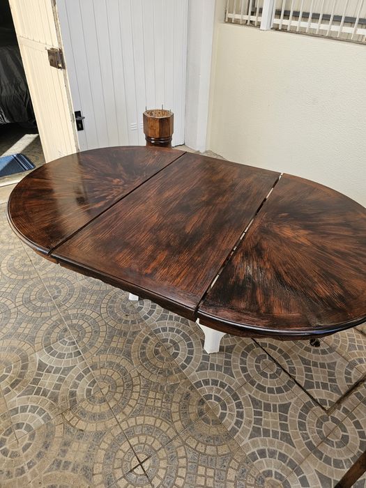 Mesa redonda madeira