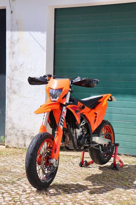 KTM SMR 450 matriculada