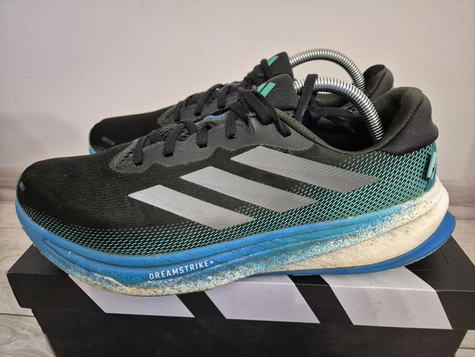 Buty męskie do biegania Adidas Supernova Rise 2 rozmiar 44.