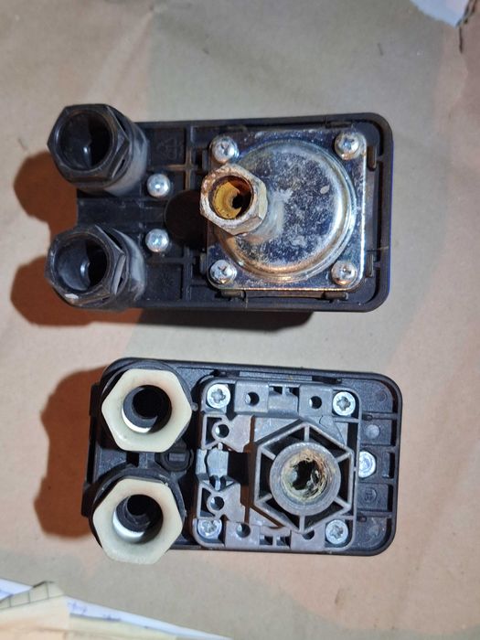 реле тиску на насос води