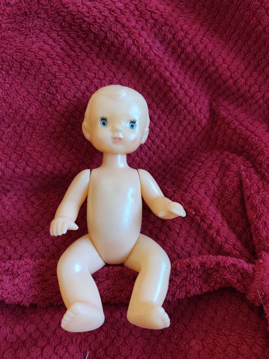 Лялька-пупс радянськіх часів