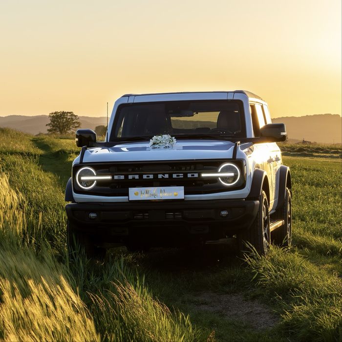 Samochód Auto do ślubu Wesele Ford Bronco