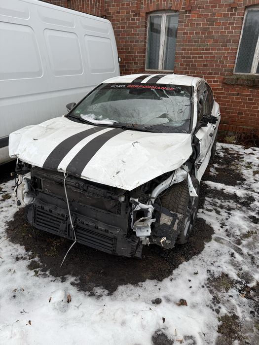 Ford focus st 2.3 uszkodzony