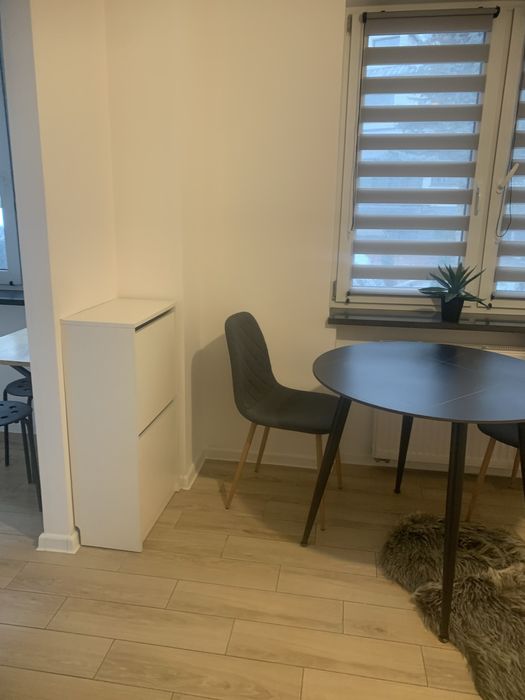 Kawalerka centrum, duży parking.