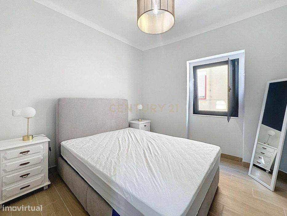 Apartamento T3 para arrendar a passos da praia