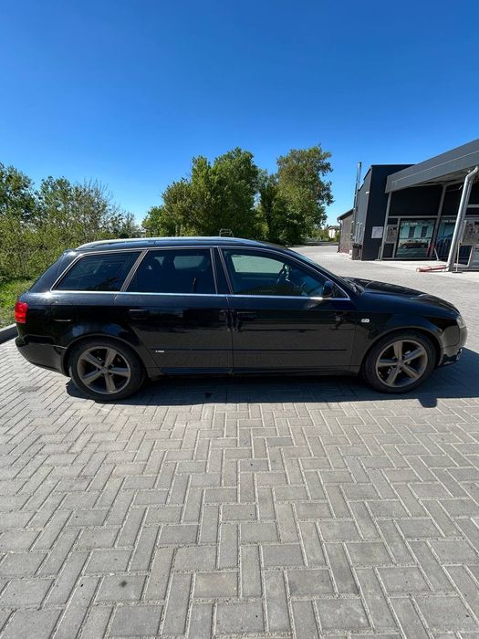 Продам Ауді А4В7 sline комплектація