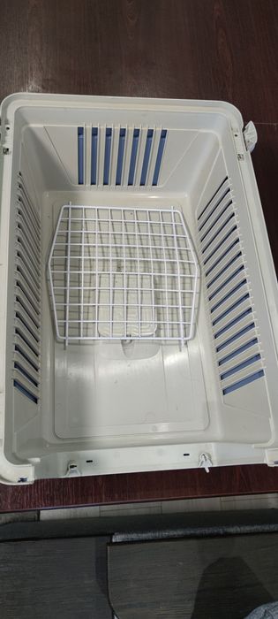 Продам переноску для собак