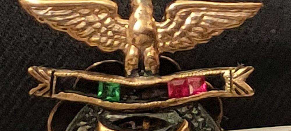 Benfica Abotoadura em ouro,.prata e brilhantes
