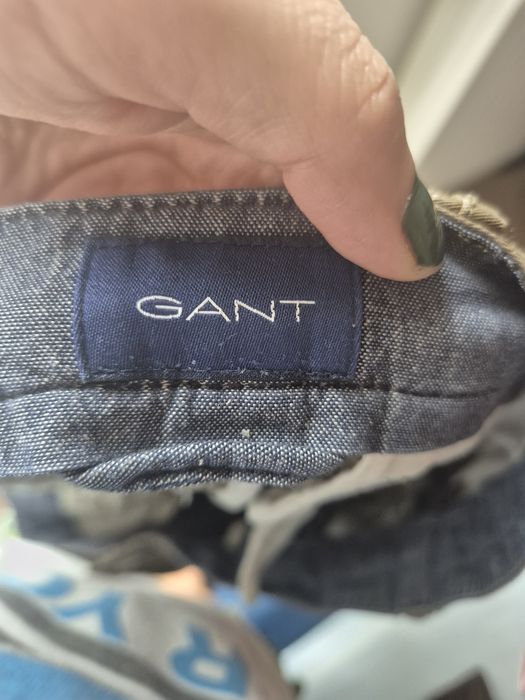 Spodnie bawełniane khaki proste casual basic Gant
