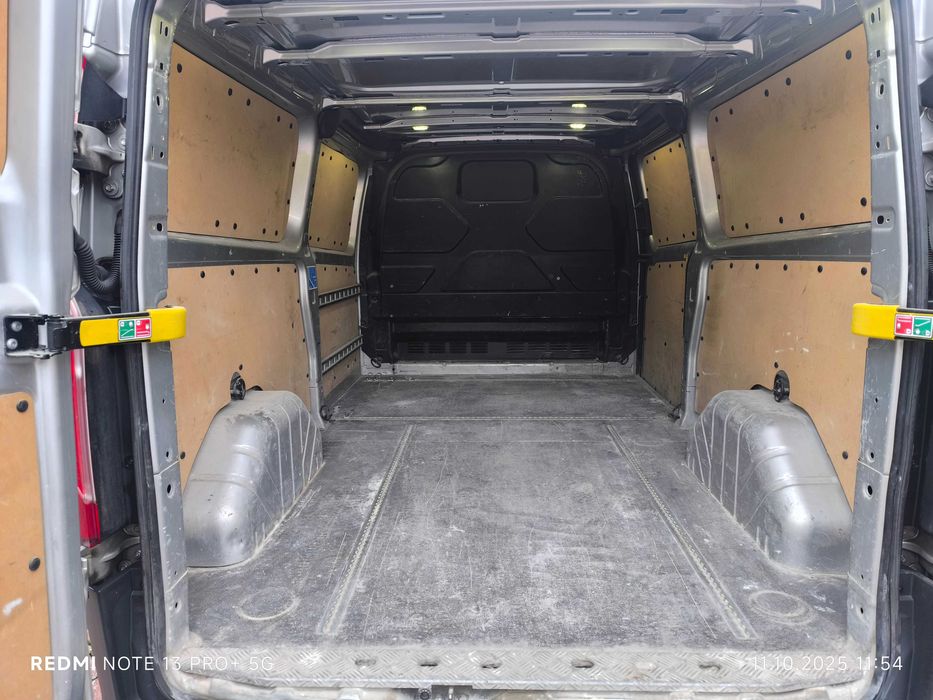 Ford Transit Custom clima l2h1 Salon pL i WŁ 155km