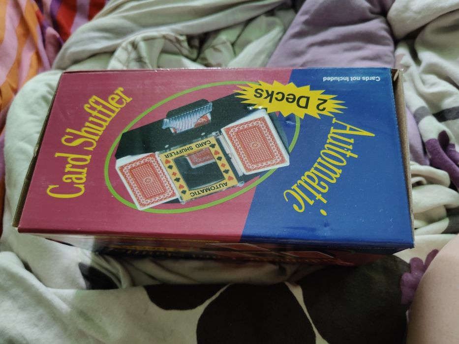 Automat do tasowania kart