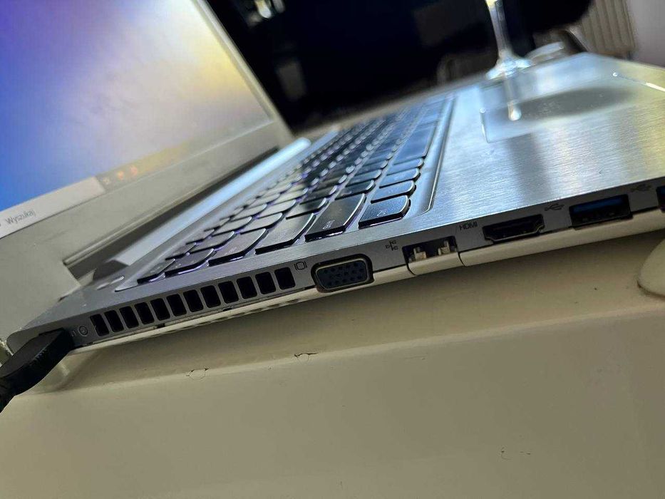 Laptop do gier i pracy – grafika GeForce  I3 Windows 10 + gratisy