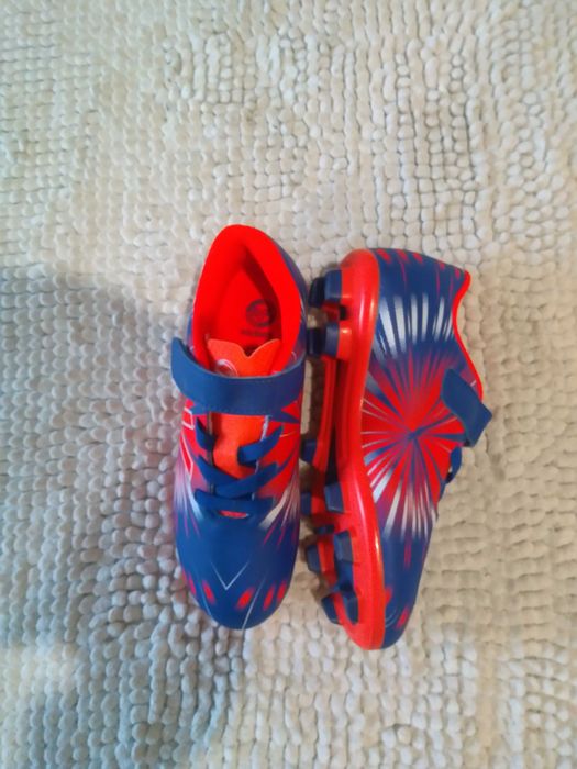 Бутсы на мальчика,Victory