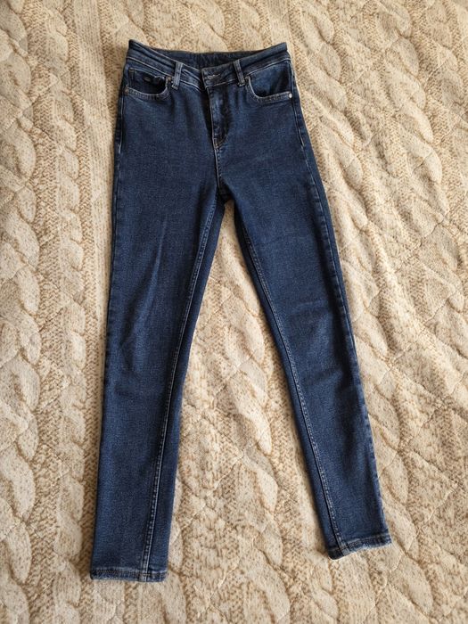 Теплі жіночі джинси