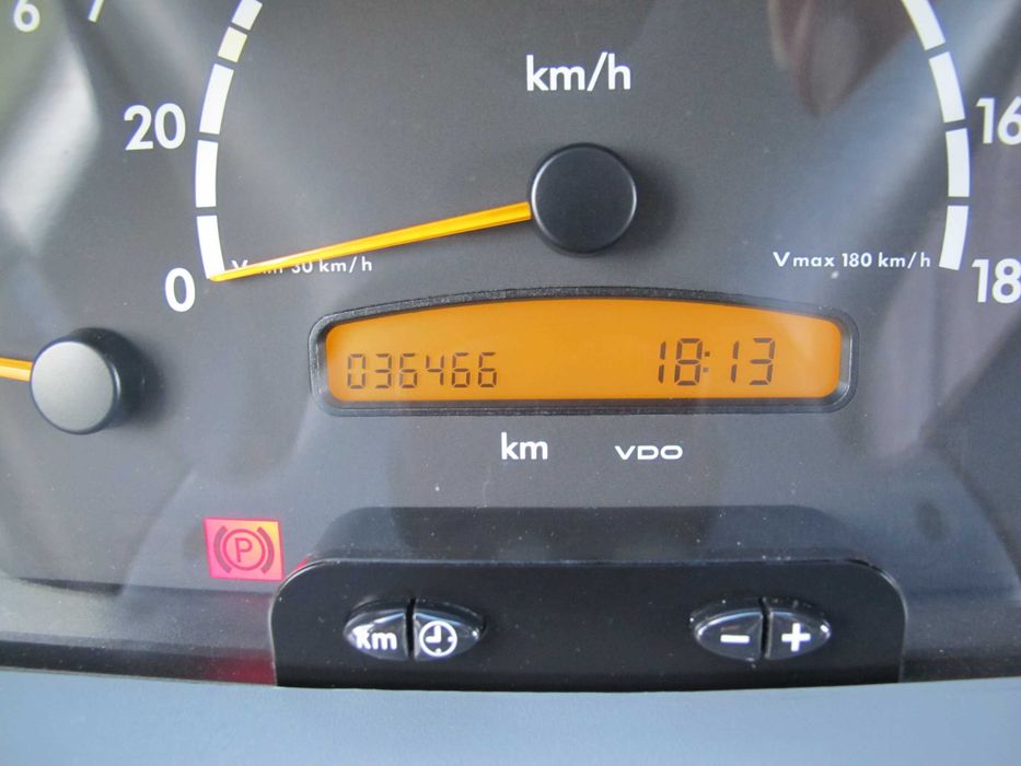 mercedes benz sprinter