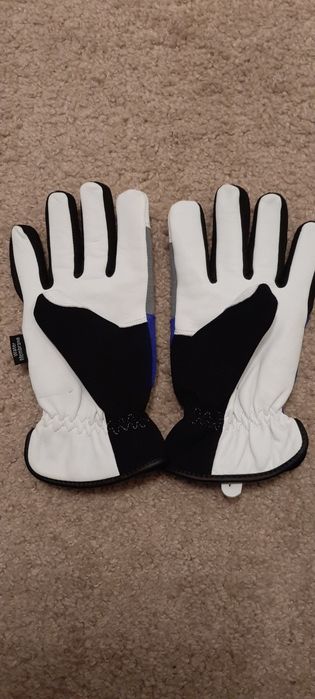 Rekawiczki robocze ocieplane wodoodporne.