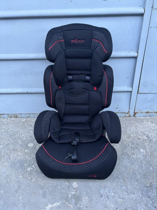 Продам автокресло б/у