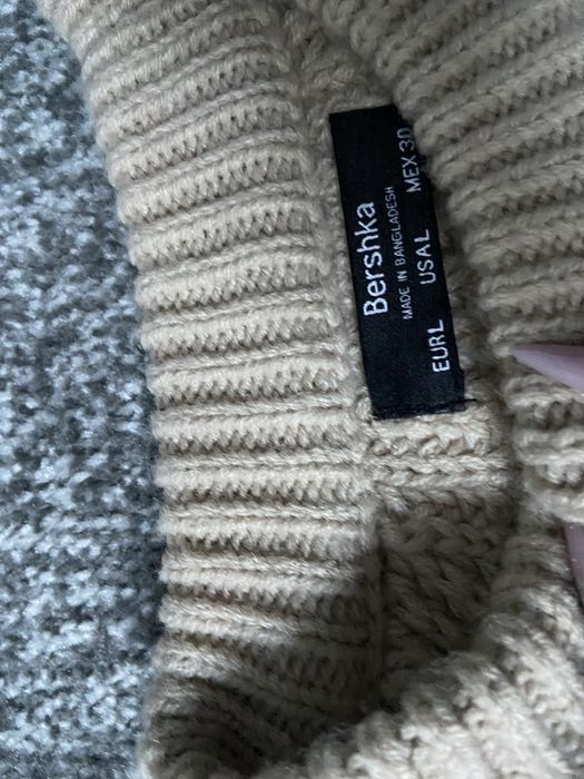 мягкий свитер bershka