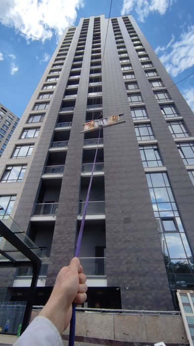 Висотник Верхолаз Альпініст Монтажник Висотні роботи чистка снігу