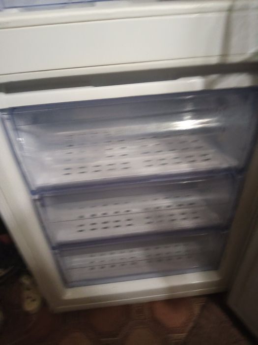 Холодильник  Веко