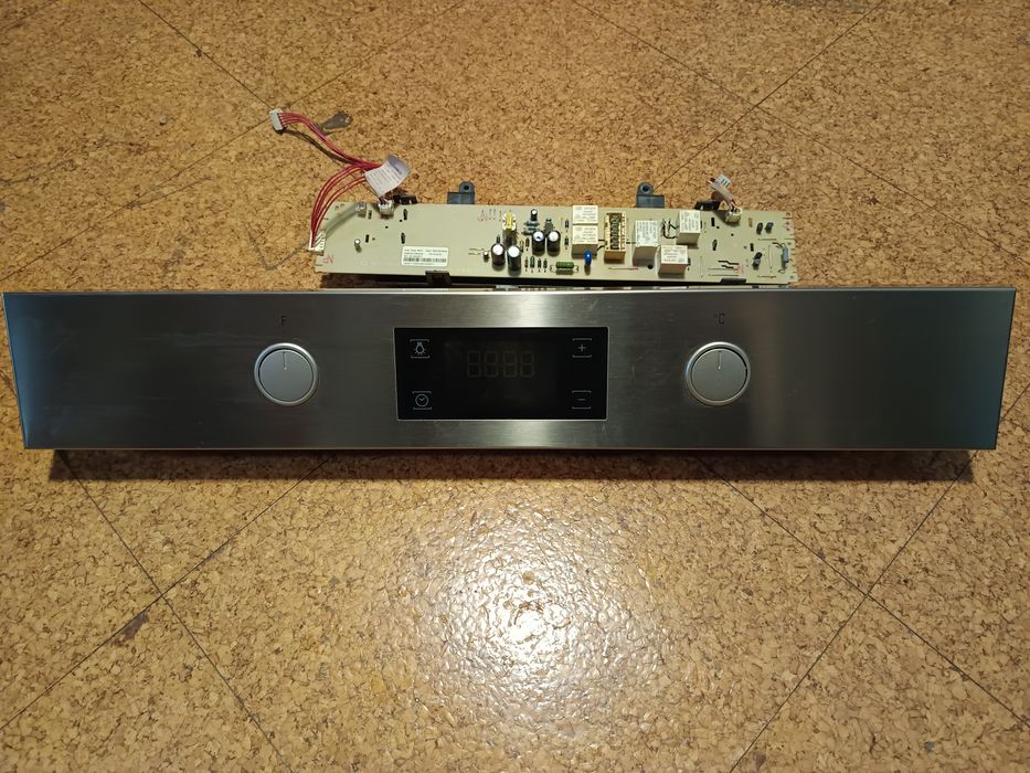 Painel frontal forno hotpoint432479012799139842