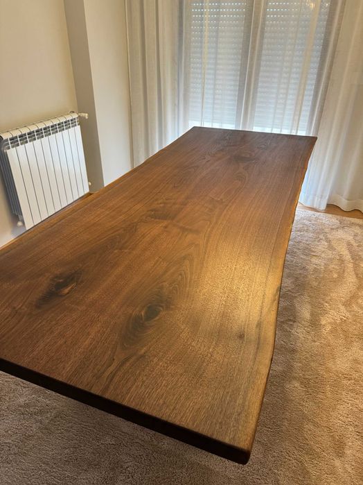 Mesas em Prancha Única.Mesas rústicas.Mesa em madeira maciça.