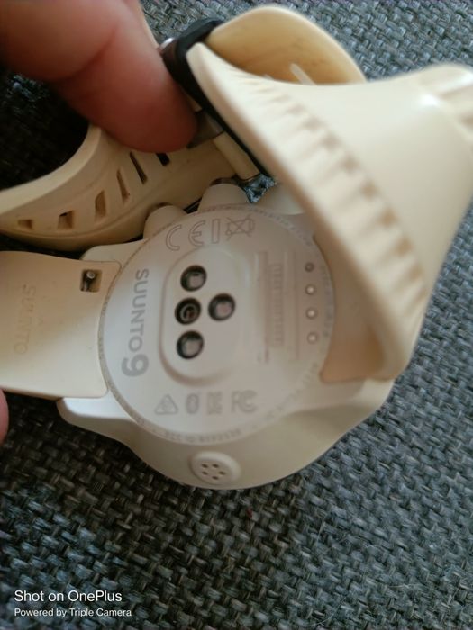 Zegarek sportowy Suunto 9 bialy