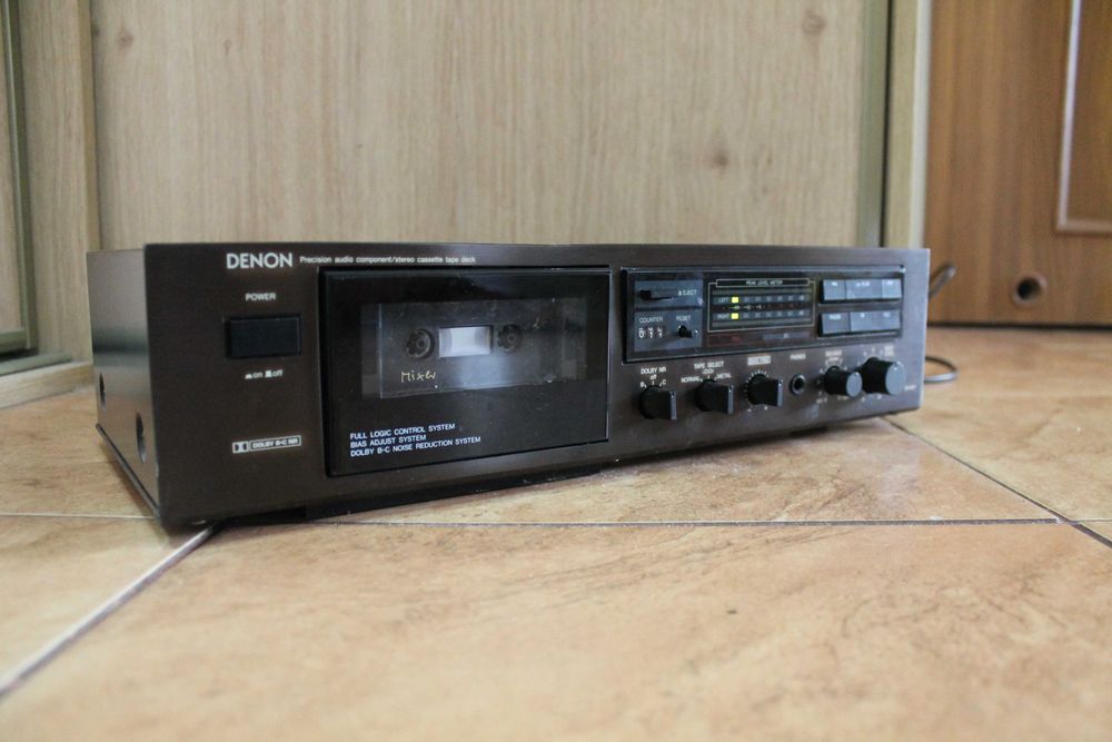 Magnetofon kasetowy Denon DR-M07 Deck