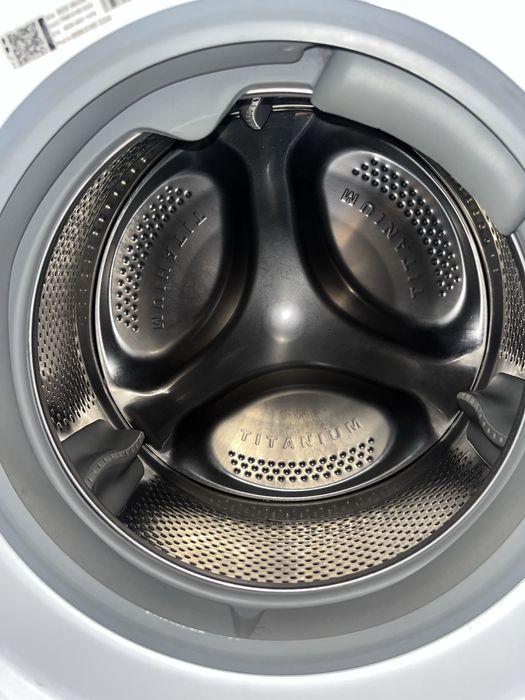 Maquina lavar e secar indesit