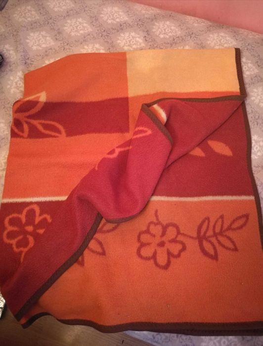 Koc polarowy polar gruby kwiaty pomarańczowy