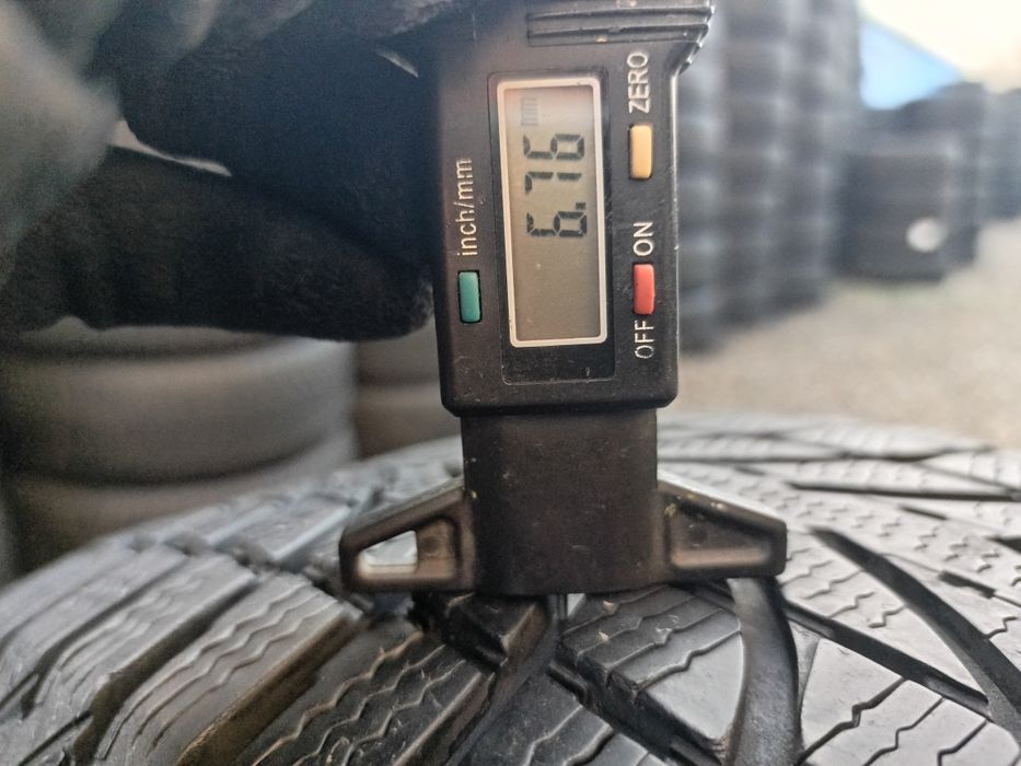 235.65.17 Michelin 4 шт