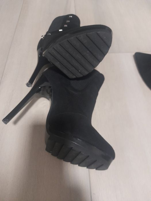 Botas nunca usadas