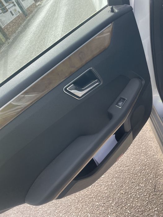 Mercedes-Benz E250 w212