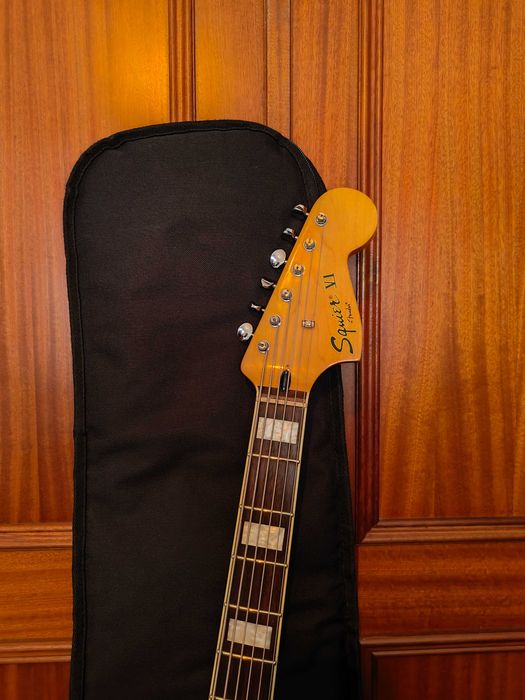 Squier by Fender Bass VI