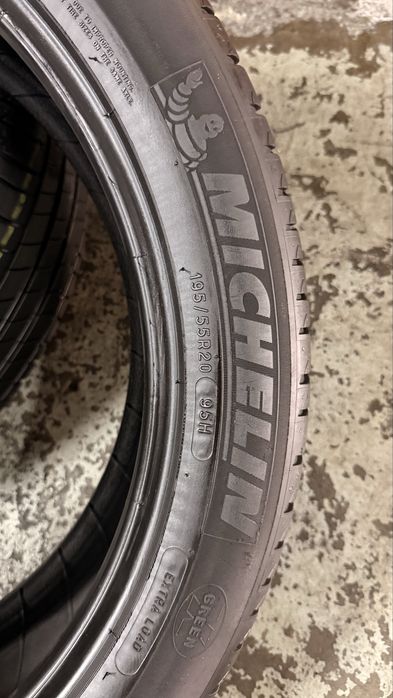 Pneus 195/55r20 XL Michelin Primacy 3 com 90% piso