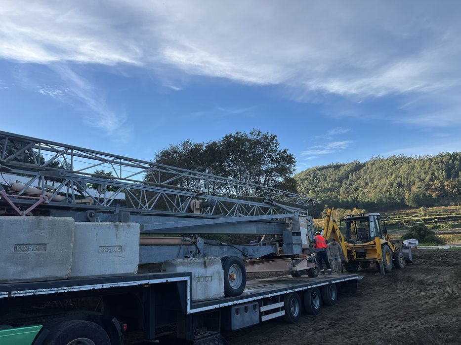 Grua 24 metros seminovas