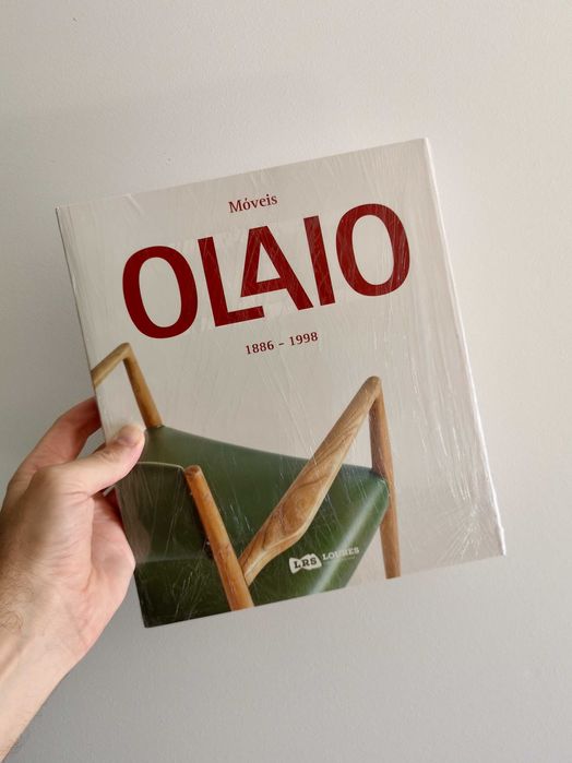 Livro Móveis Olaio (1886–1998); novo, ainda selado