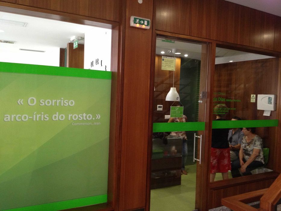 Clínica / Loja para Venda – Peso da Régua | Excelente Oportunidade!