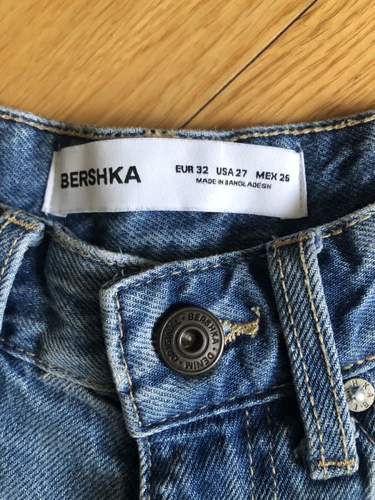 Джинсові шорти  Bershka для підлітків