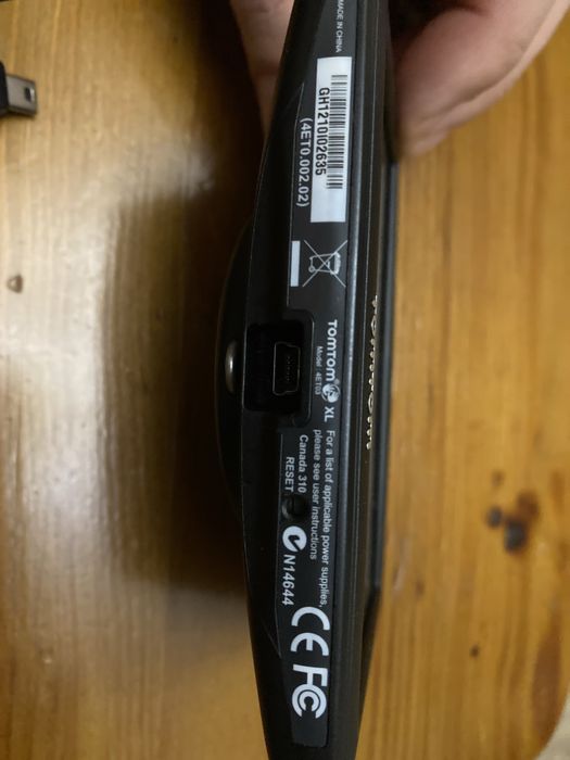 навигатор TomTom XL (модель 4ET03)
