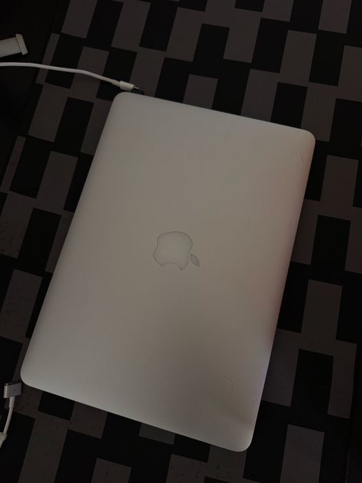 MacBook Pro (Retina, 13 polegadas, início de 2015)