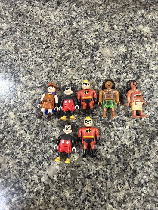 Bonecos playmobil disney kinder surpresa