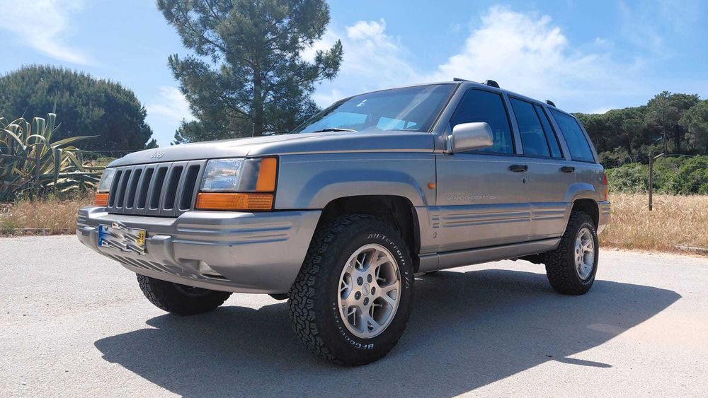 Jeep Grand Cherokee Limited 5.2 V8 GPL