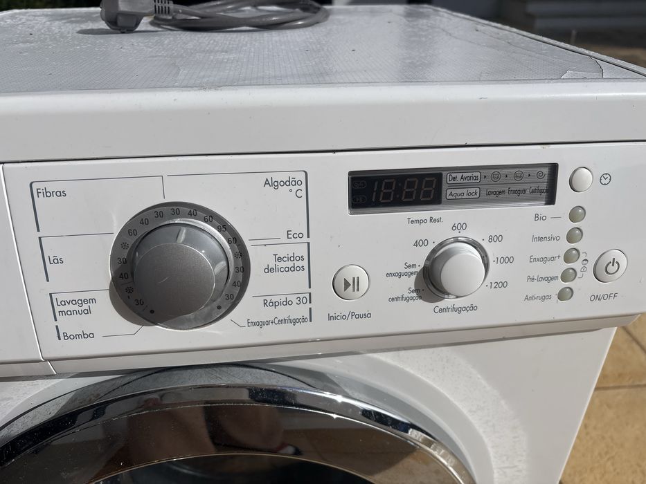 Maquina lavar Roupa LG