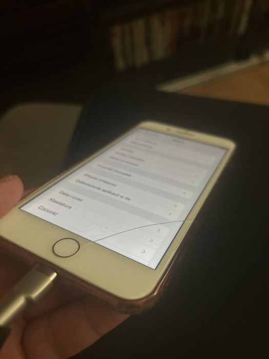 Iphone 7 plus czerwony 128gb