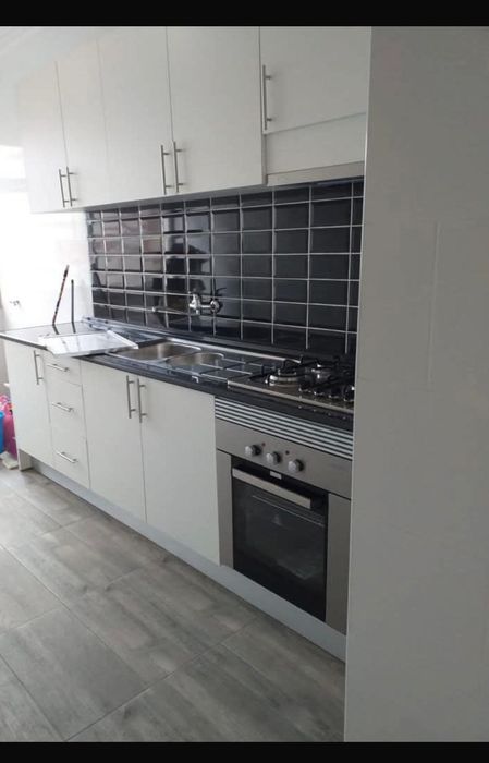 Quarto para arrendar em Odivelas