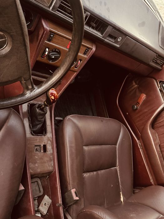 Mercedes-benz 124