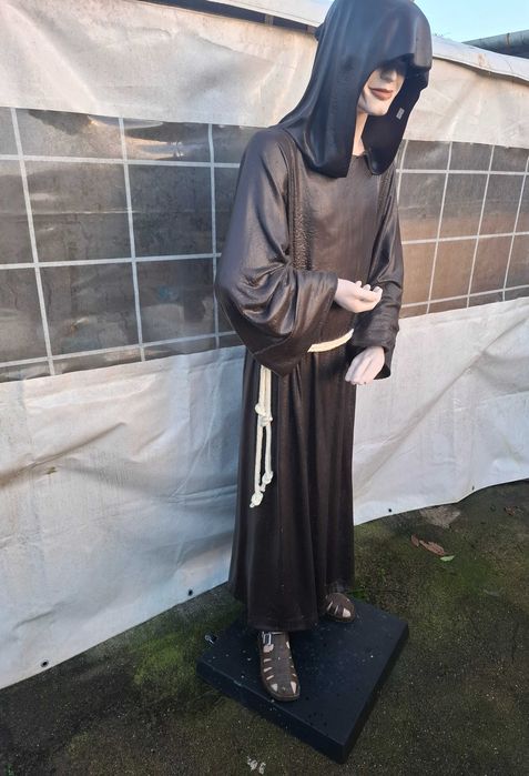 Monge em tamanho real manequim decorativo Eventos