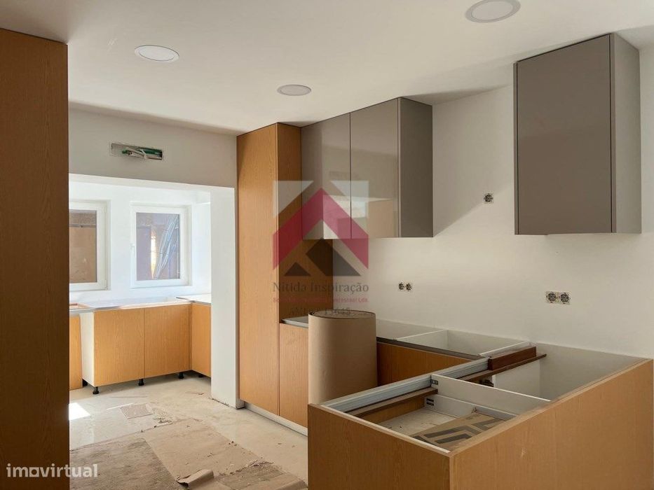 Andar Moradia T3 totalmente renovado no centro de Ílhavo