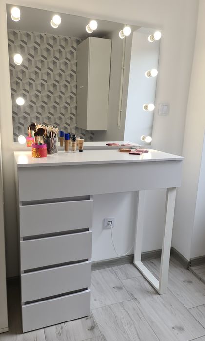 Wysokie Stanowisko do makijażu,Toaletka 100cm